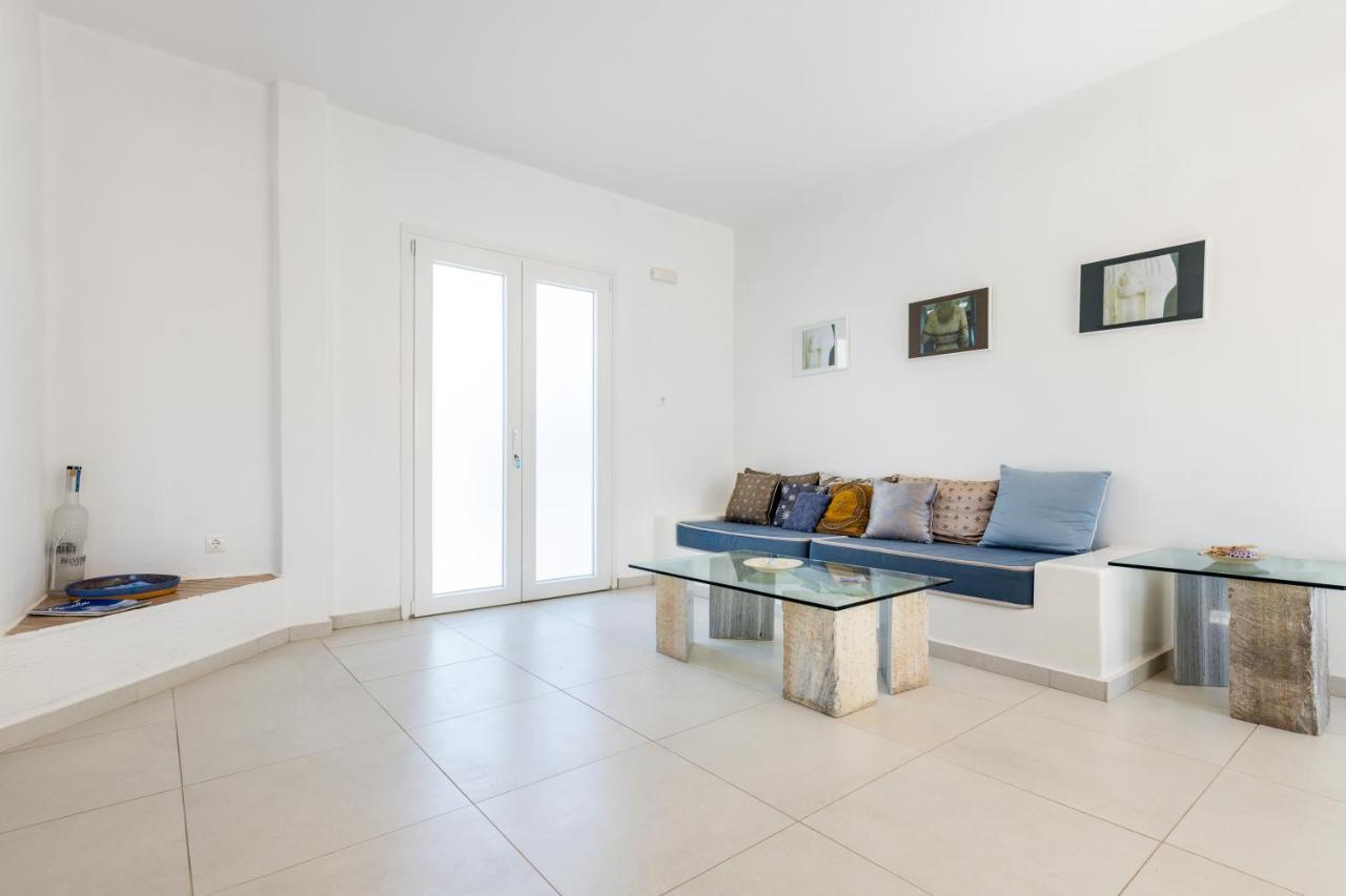 נאוסה Villa Irena Bianca מראה חיצוני תמונה